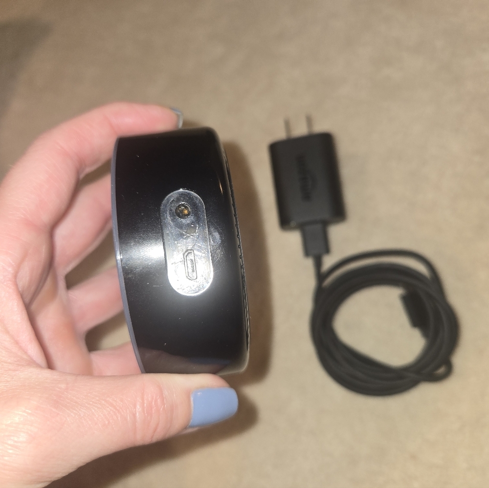 Amazon Echo Dot with Charger - Picture 6 of 6